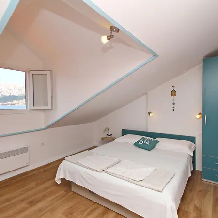 C- Silvija Senj By Interhome * Baška